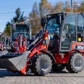 Krautuvas FARMER 809