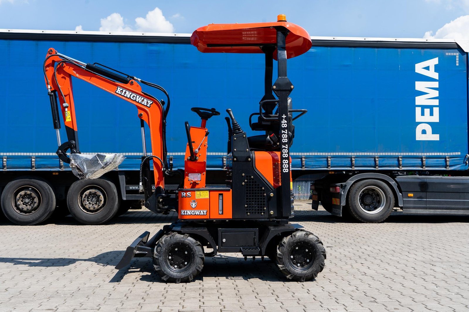 VSP02857 Ekskavatorius W10 - Image 1