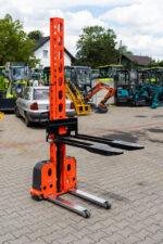 STACKER-M0513
